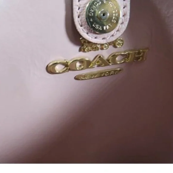 NEW Coach Avenue Caryall in Rose Petal/Carnation - Picture 8 of 8